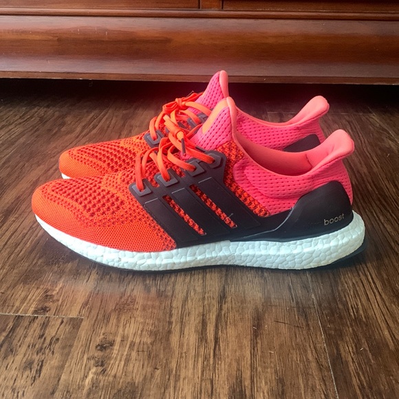 ultraboost 1.0 solar red